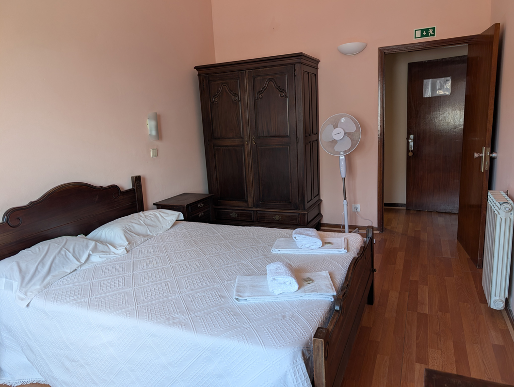 Foto 1, 1 x Cama de casal | Catavento