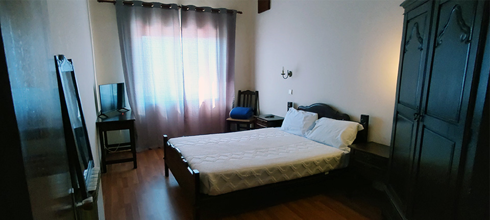 Foto 0, 1 x Cama de casal | Catavento