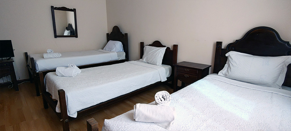 Foto 1, 3 x Cama de Solteiro | Catavento