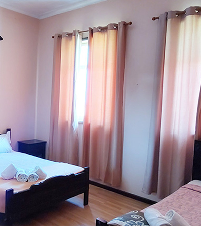 Dormida em Espinho, Quarto 217  - Catavento